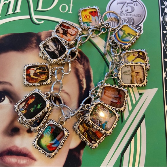 Jewelry - Charm Bracelet - Wizard of Oz